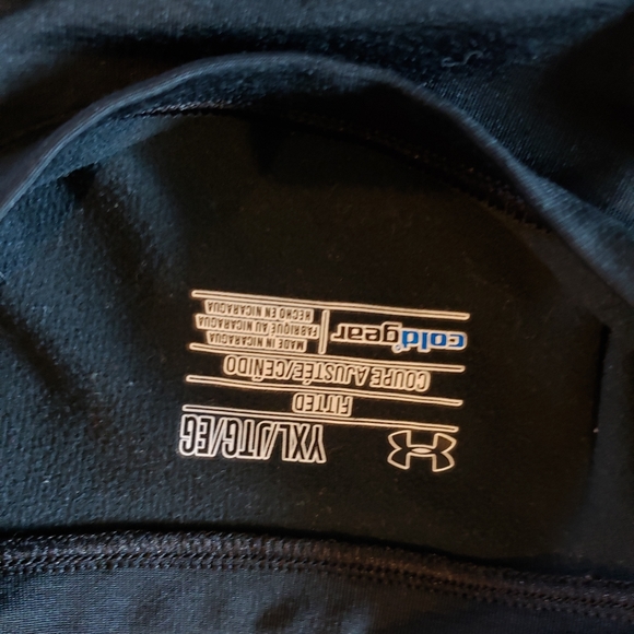 Under Armor - Picture 2 of 4